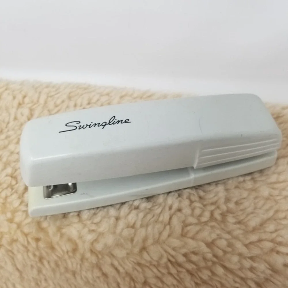VTG Swingline White Cream Model 545 Stapler USA‎ Made